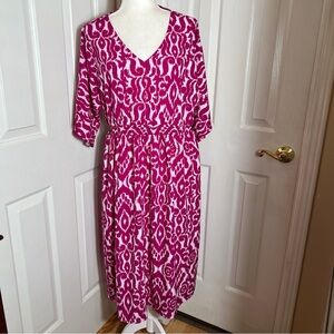 Girl With Curves Caftan Dress PM Raspberry White Ikat V-Neck Elastic Waist Midi